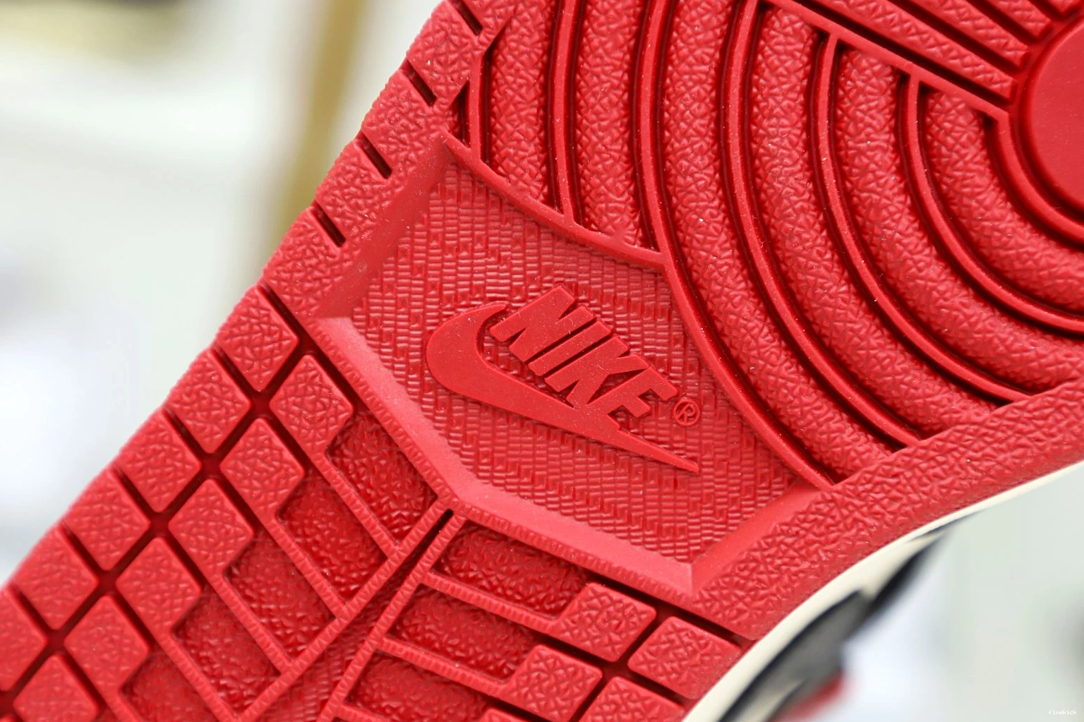 RETRO HIGH AIR JORDAN TOE' 'BRED OG 1 1008